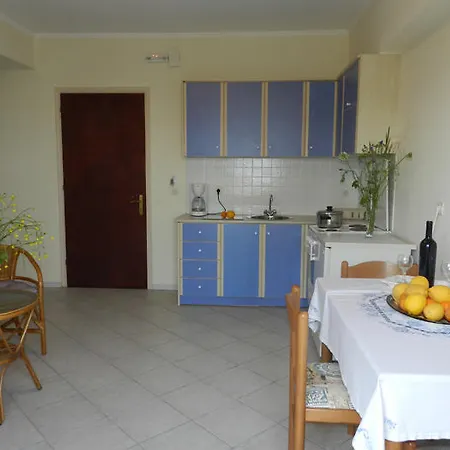 Spasmeni Vrisi Lygia  Camera foto